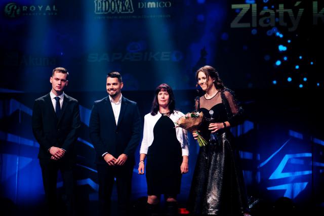 Oksystem ZLATÝ KANÁR 2024  Lenka Machová, Linda Nosková, Petr Surovič